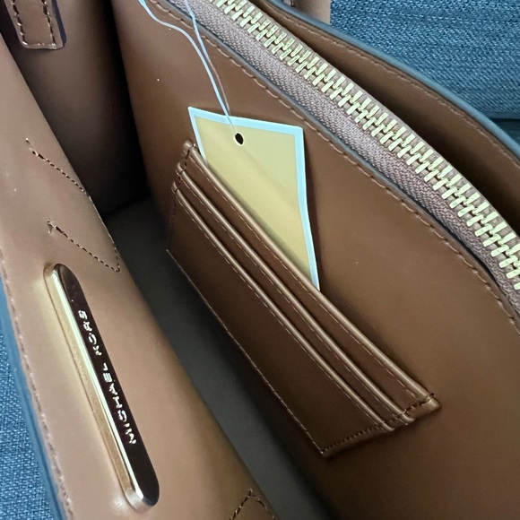 NWT MICHAEL KORS CENTER STRIPE MAPLE SMALL SATCHEL - Picture 6 of 7